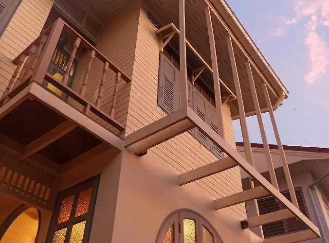 Priya Boutique House Bed & Breakfast 4*