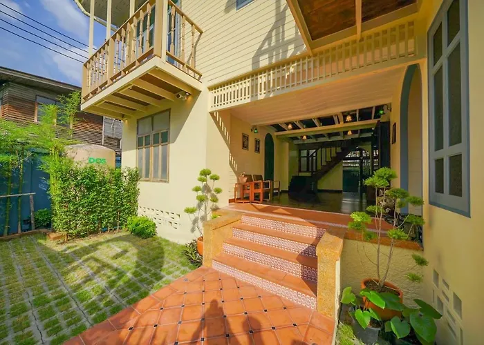 Priya Boutique House Bed & Breakfast Bangkok