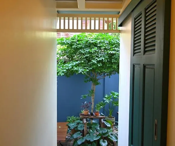 Priya Boutique House Bed & Breakfast Bangkok