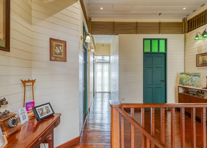 Bed & Breakfast Priya Boutique House