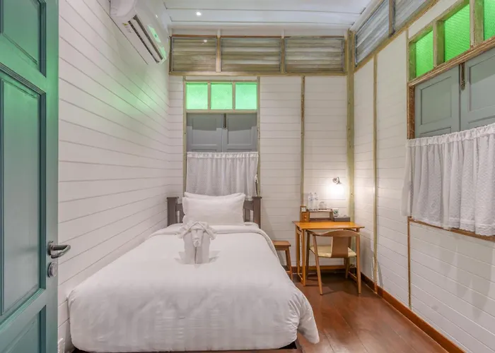 Priya Boutique House Bed & Breakfast