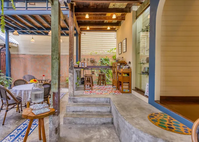 Bed & Breakfast Priya Boutique House