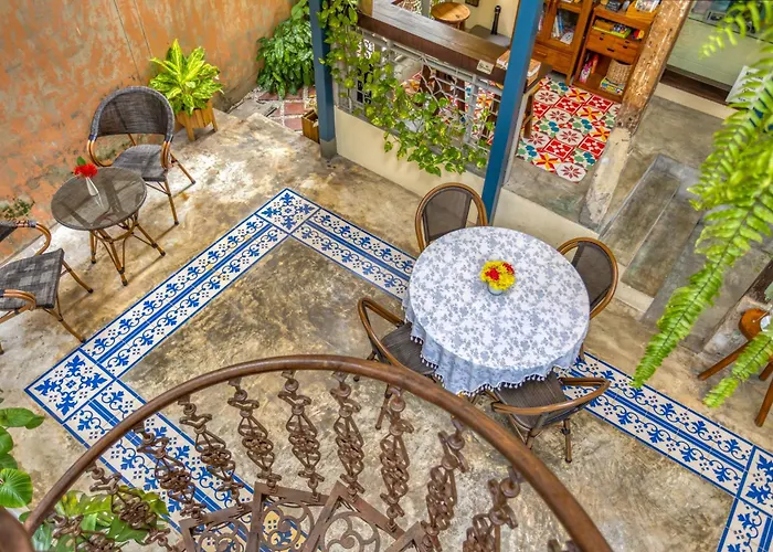 Bed & Breakfast Priya Boutique House